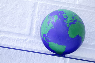 earth globe HD wallpaper